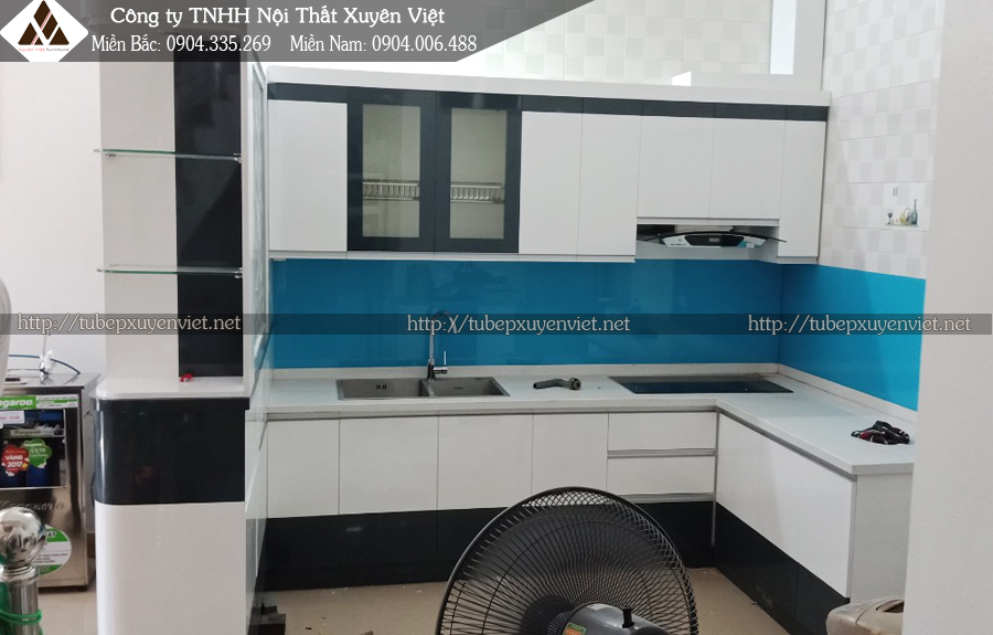 Mẫu tủ bếp bằng nhựa cao cấp nhà anh Chiến - Quảng Ninh