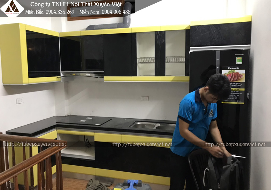 Mẫu tủ bếp hiện đại nhà chú Thắng