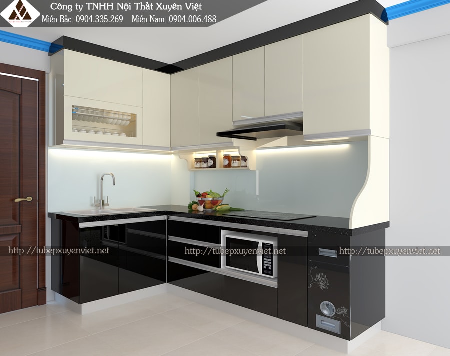 Tủ bếp nhựa sơn ô tô nhà anh Chính - Hoàng Văn Thái, Hà Nội
