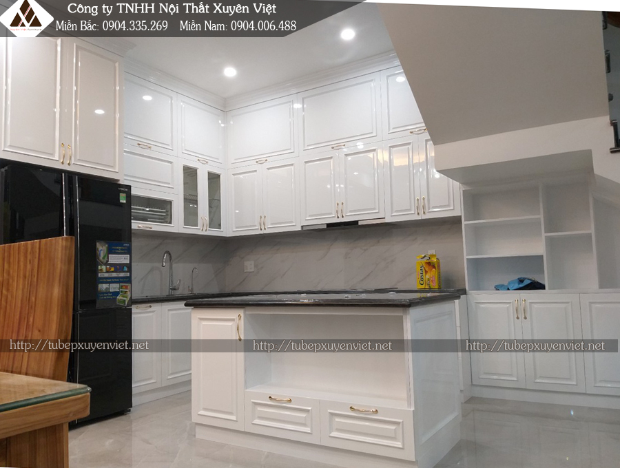 Mẫu tủ bếp đẹp kịch trần nhà cô Hồng