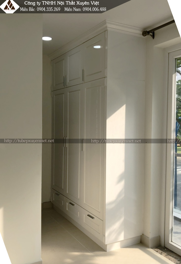 Tủ quấn áo thiết kế âm tường bằng nhựa