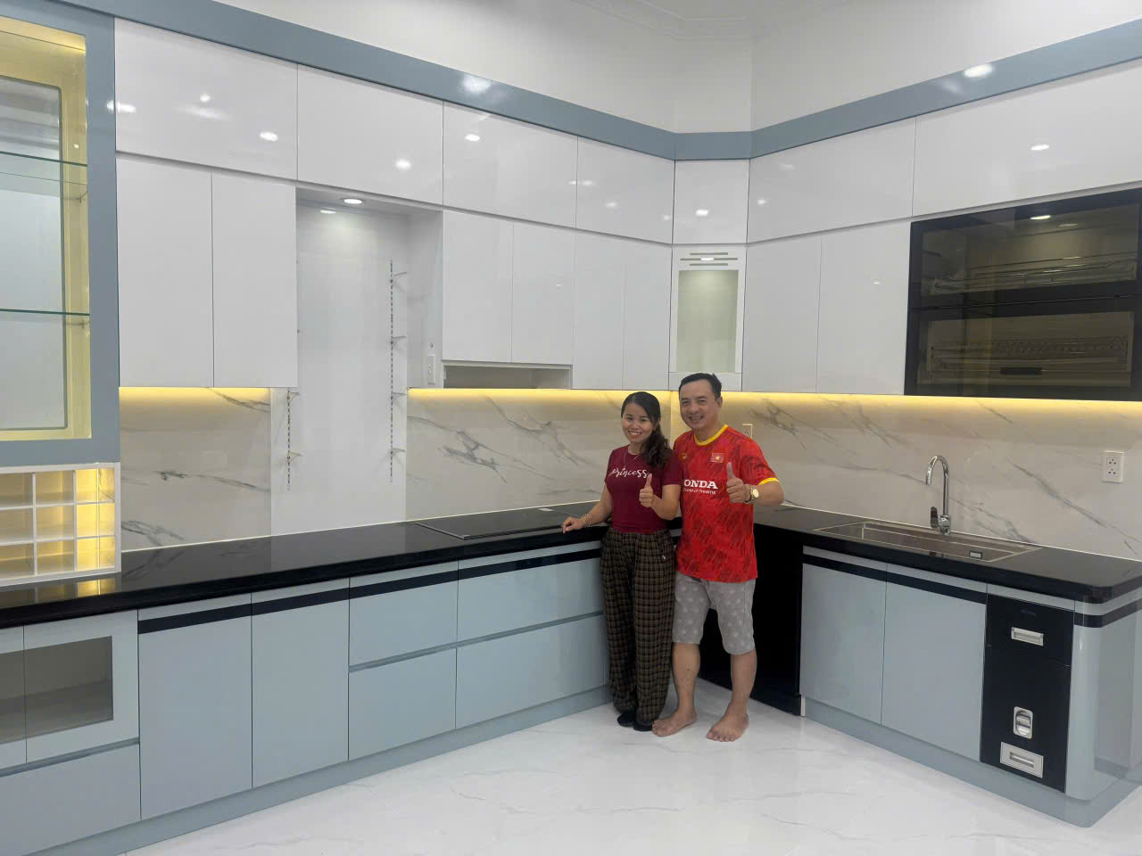 Tủ bếp LS360-230 nhà chị Vinh