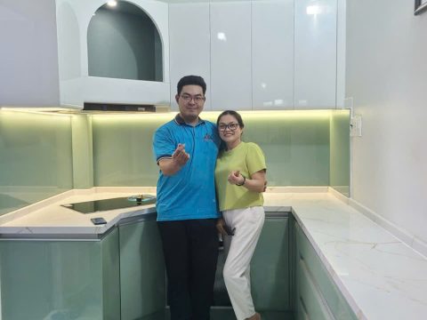 Tủ bếp US100-200-250 thi công nhà chú Dung