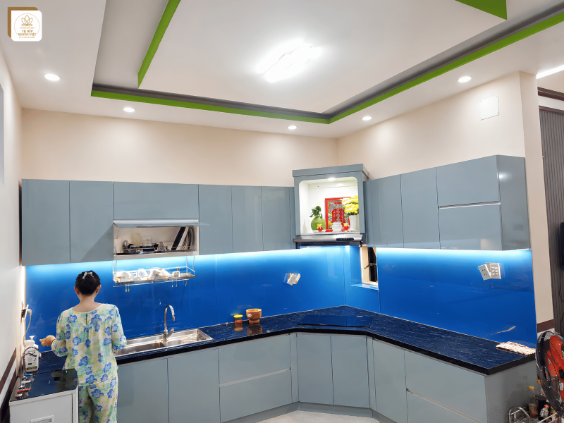 Tủ bếp nhựa sau khi hoàn thiên
